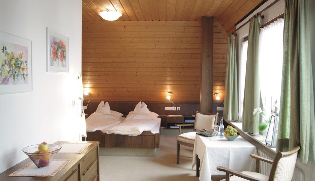 Land-gut-hotel Landgasthof Ochsen Maison d'hôtes Schömberg
